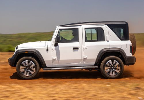 Mahindra Thar ROXX Star Edition Diesel AT