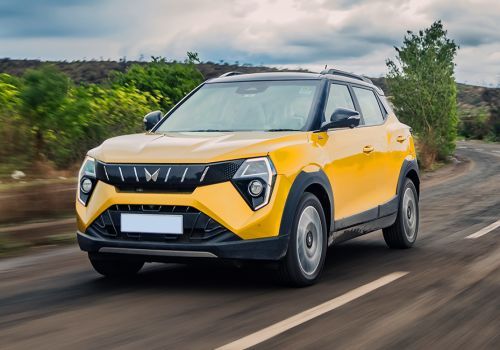 Mahindra XUV 3XO AX5 Diesel