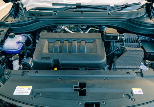 Mahindra XUV 7XO AX7 Diesel