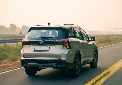 Mahindra XUV 7XO AX7 Diesel