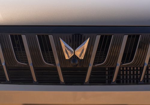 Mahindra XUV 7XO AX7 Diesel