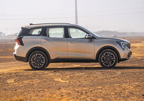 Mahindra XUV 7XO AX7 Diesel